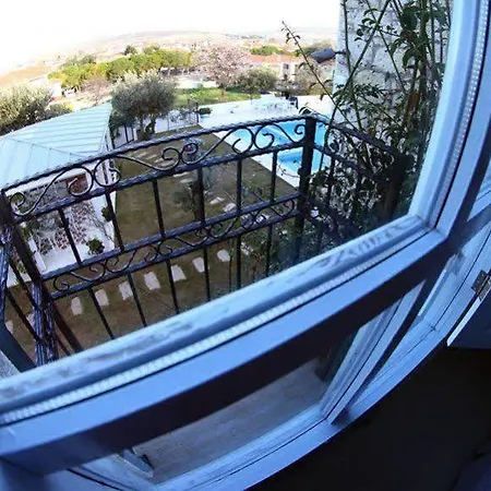 Balambaka - فندق *